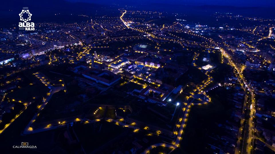 LoRaWAN™ Smart Winter Holiday Lighting in Brasov, RomaniainteliLIGHT’s LoRaWAN™ compatible streetlight control, to be used for Alba Iulia Smart City 2018